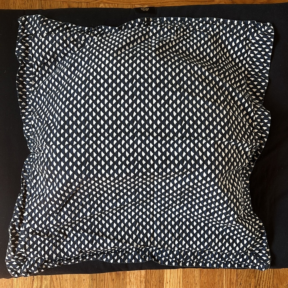 Erica Tanov Sanya King Quilt & 2 Euro Shams
